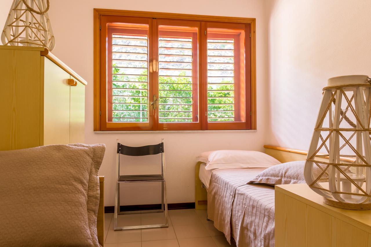 Blue Wood Apartment